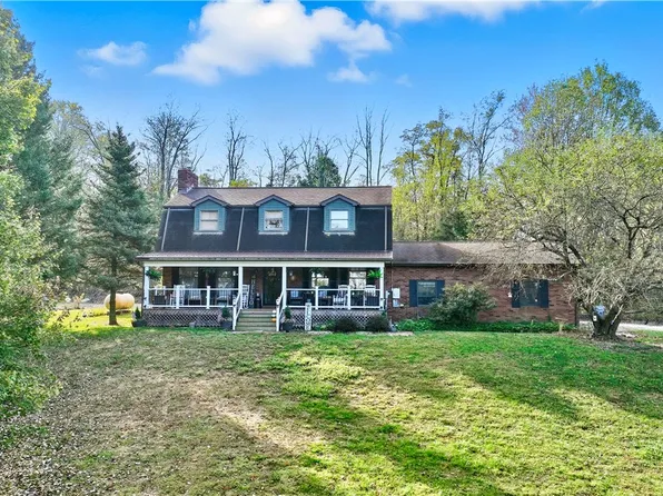 257 Shaffer Rd, Beaver Falls, PA 15010