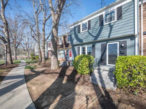 103 Yorkshire Ct, Blacksburg, VA 24060