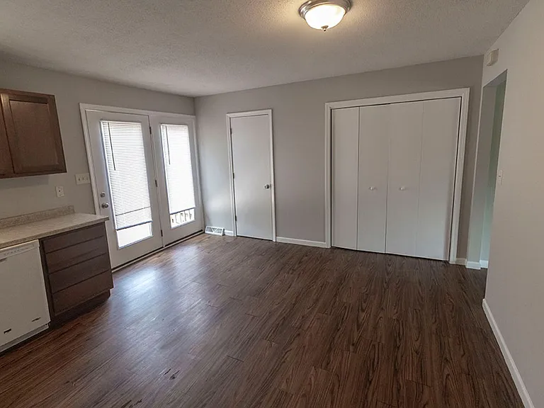 1305 N Golf Blvd #A — Photo 7