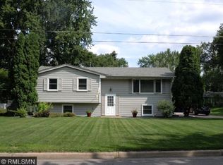 10725 Direct River Dr NW, Coon Rapids, MN 55433