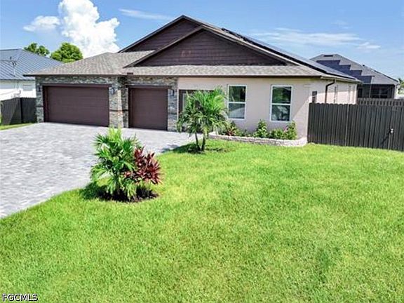 3rd image of 3327 NW 1st St