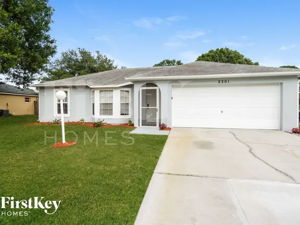 2201 Wagonwheel Ave SE, Palm Bay, FL 32909