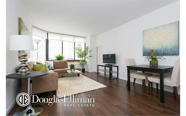 Rented by Douglas Elliman | media 14
