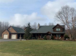 3374 North Rd, Newfane, NY 14108