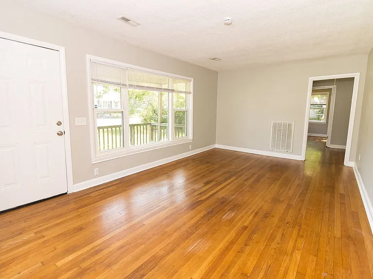 26 Paulmar Dr — Photo 5