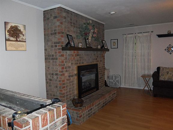 2nd image of 155 Woodcreek Blvd