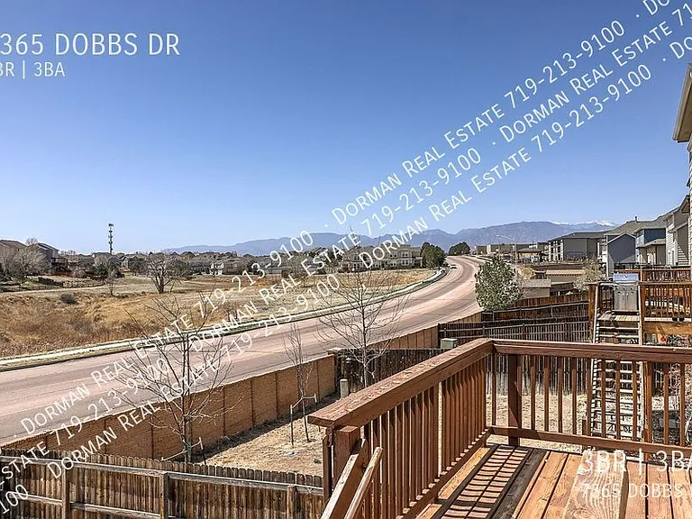 7365 Dobbs Dr — Photo 42