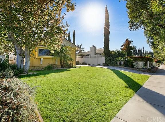 2nd image of 22124 Costanso St