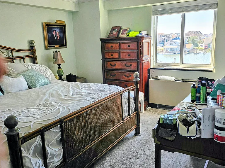 6101 Monmouth Ave #311 — Photo 2