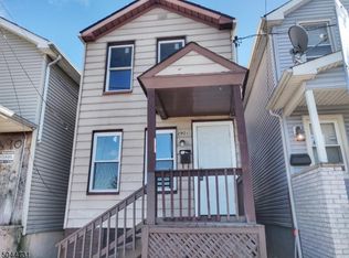 290 S 20th St, Newark, NJ 07103