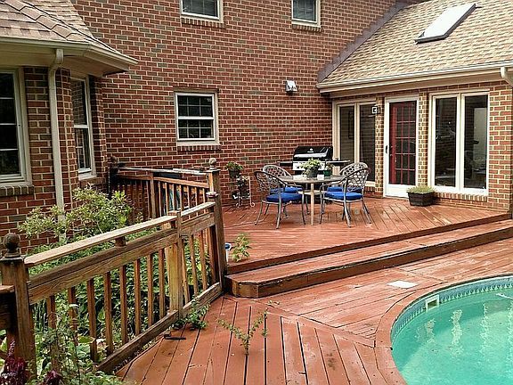 4th image of 1620 Dey Cove Dr