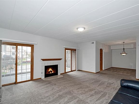 5th image of 17940 Settlers Pond Way #0