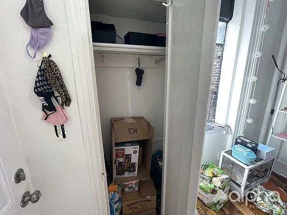 5th image of 228 W 13th St APT 3A
