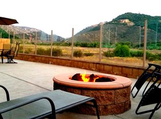 3886 Lake Circle Dr, Fallbrook, CA 92028