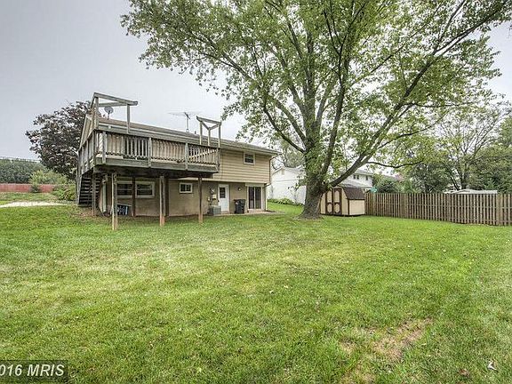 4th image of 46733 Winchester Dr