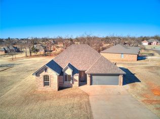 11501 Stonecrest, Guthrie, OK 73044