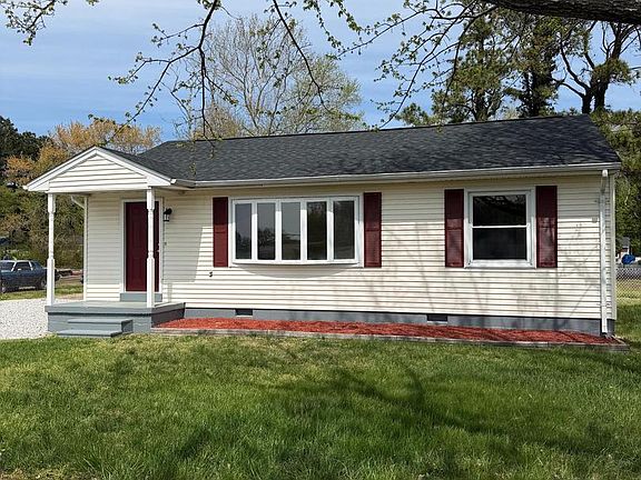 2nd image of 27520 Log Cabin Rd