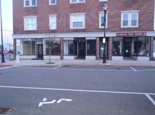 61 Hanson St APT 4, Rochester, NH 03867