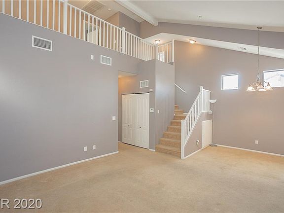 4th image of 7804 Desertdeer Ct