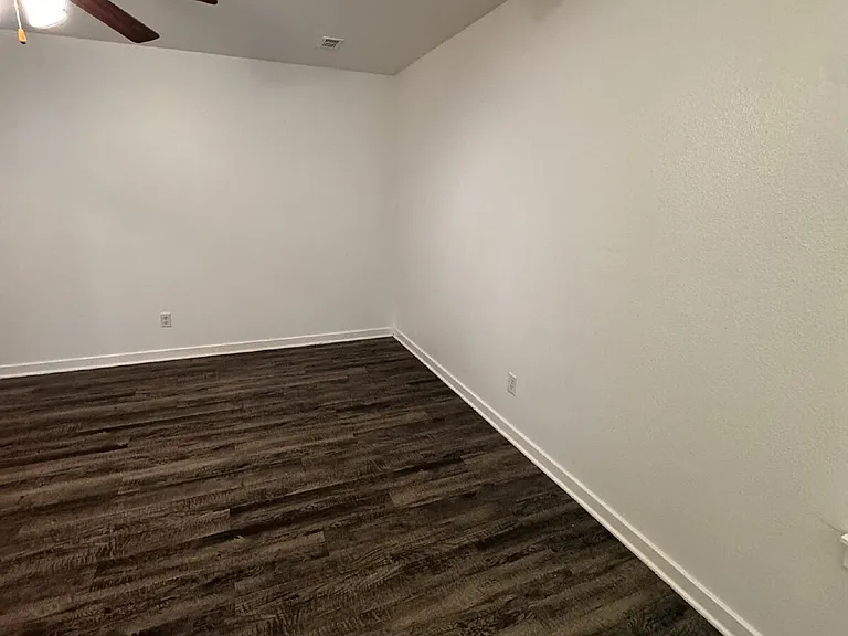 321 Westbrook Ct #3 — Photo 13