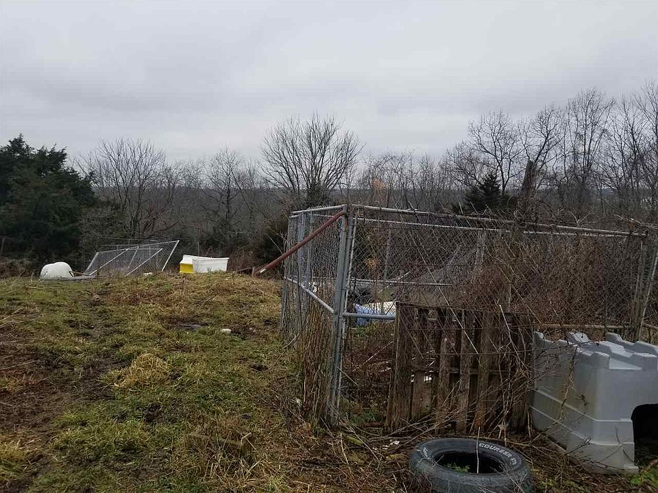 2nd image of 2574 Blanket Creek Rd