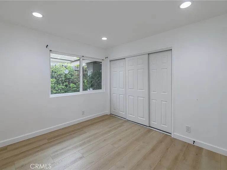 5016 Paseo De Vega — Photo 20