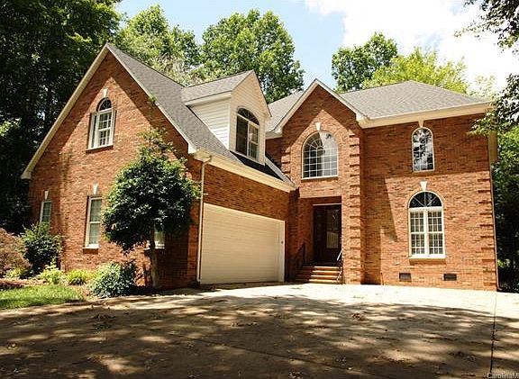 2nd image of 2332 Kendrick Estates Dr