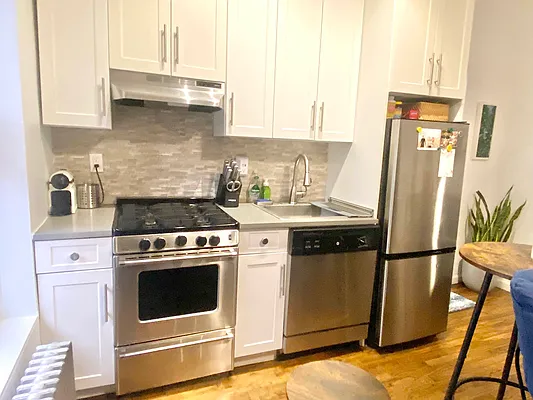 Rented by Corcoran | media 17