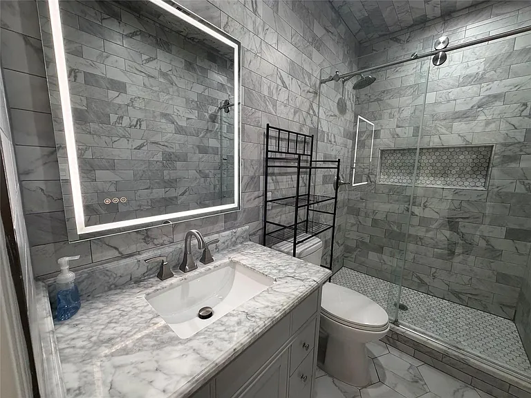 1427 Kappa St — Photo 17