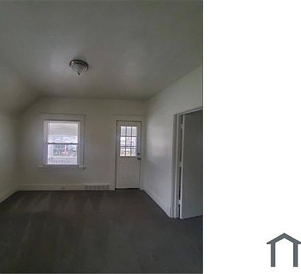 4th image of 3343 W 84th St #Up