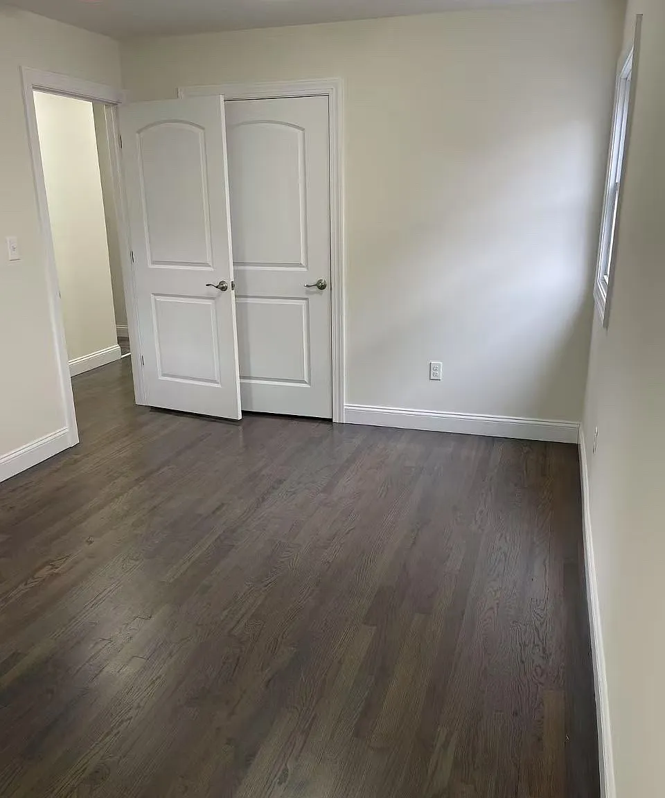 3 bed, 1310 sqft, $3,000 — Photo 1
