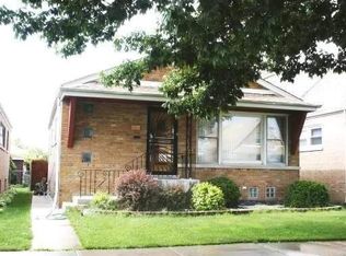 3847 W 67th Pl, Chicago, IL 60629