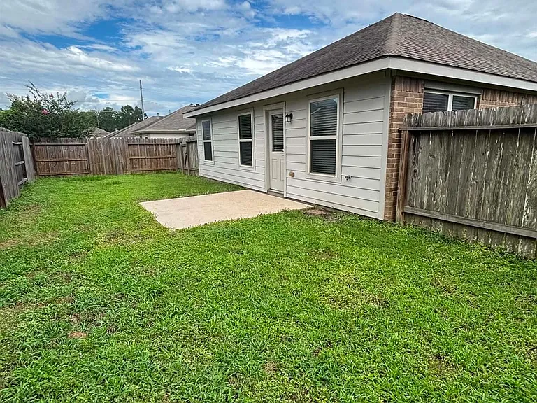 1707 Hickory Burl Ln — Photo 25