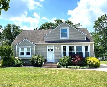 5384 Huron Rd, Lyndhurst, OH, 44124