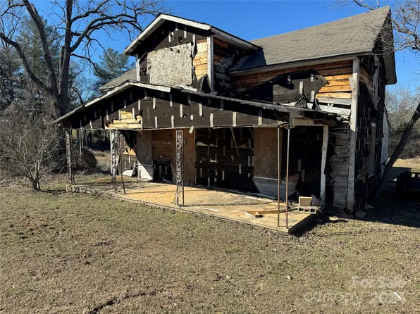 3506 Liledoun Rd, Taylorsville, NC 28681