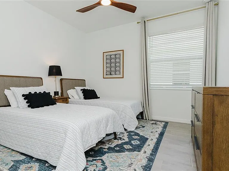 5453 Pikewood Ct — Photo 27