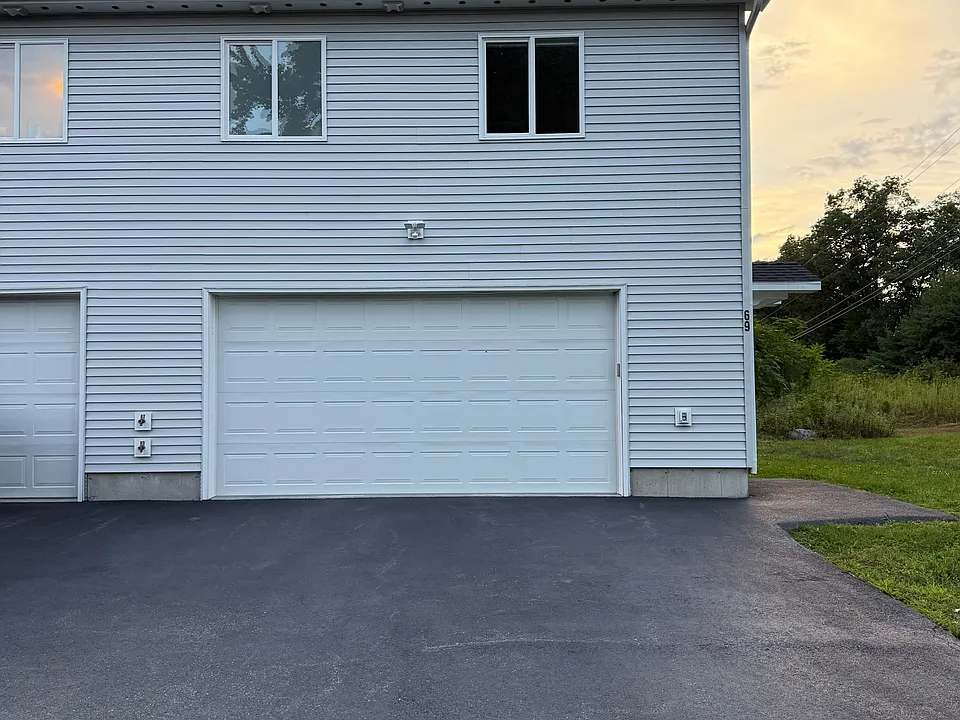 63 Sunderland Woods Rd #69