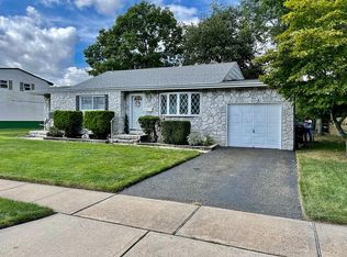 279 Cindy St, Old Bridge, NJ 08857