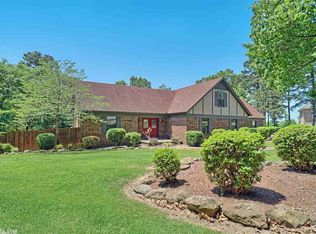 1424 Lands End N, Russellville, AR 72801