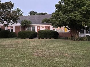 24905 Ridge Rd, Damascus, MD 20872