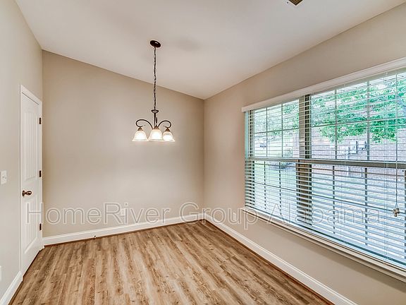 4th image of 6750 Ridgecrest Cir
