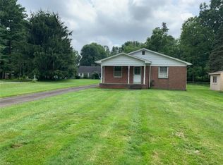 261 Mill Creek Dr, Youngstown, OH 44512