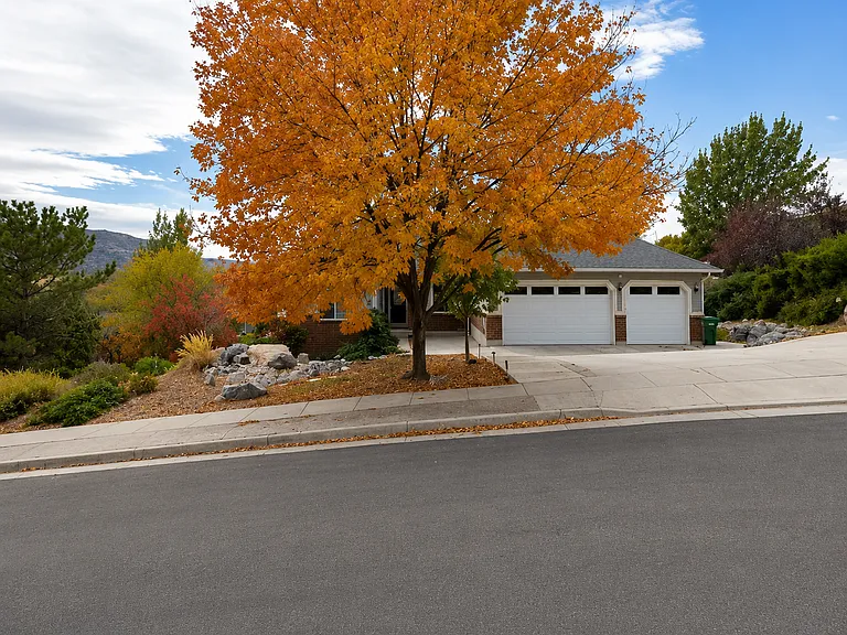 1013 W River Walk Dr — Photo 1