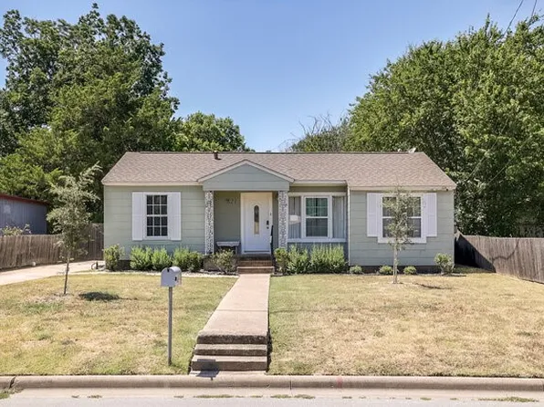 821 Williams St, Waxahachie, TX 75165