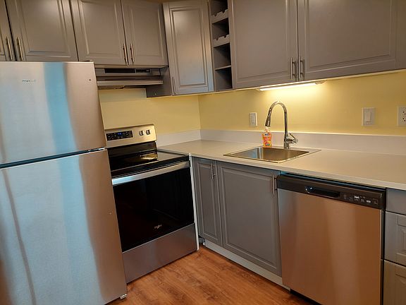 5th image of 22715 30th Ave S APT 5