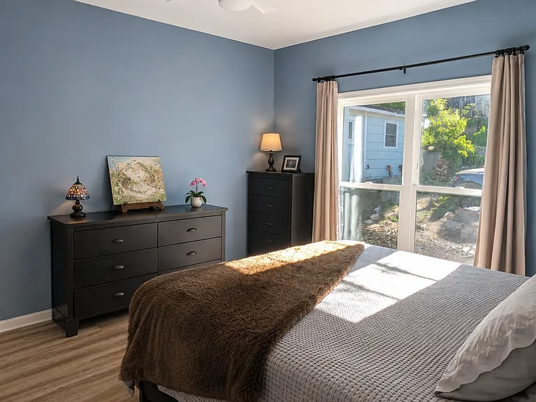 150 Bartlett St #1 — Photo 5
