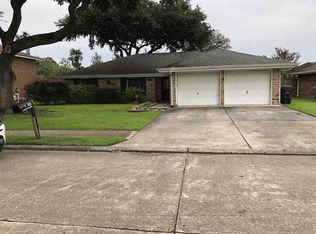 203 Raywood Dr, Houma, LA 70360