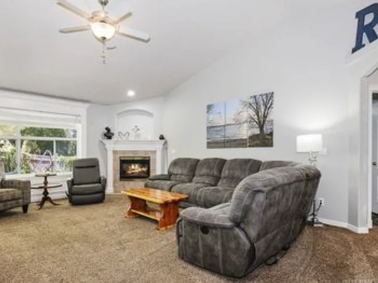 512 Morning Sun Dr — Photo 4