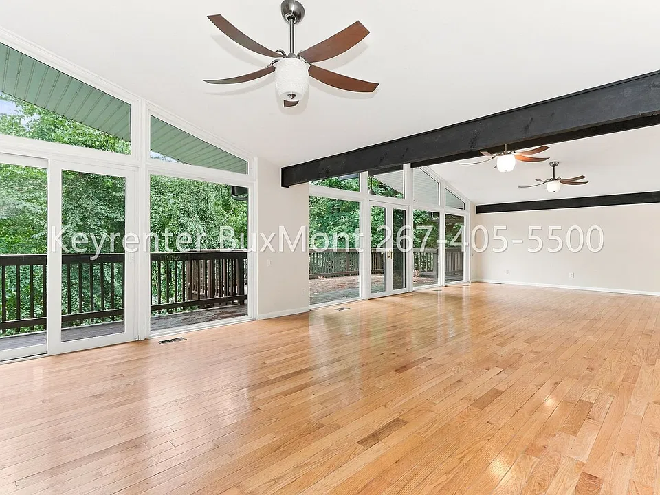422 Wingate Rd
