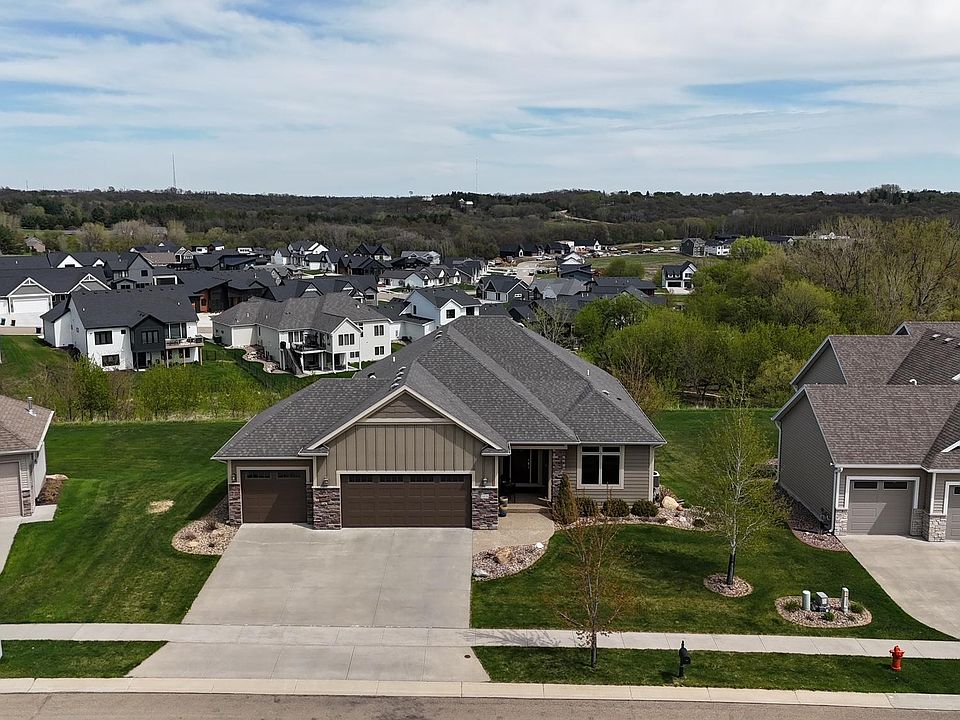 2nd image of 1476 Century Corner Ln NE